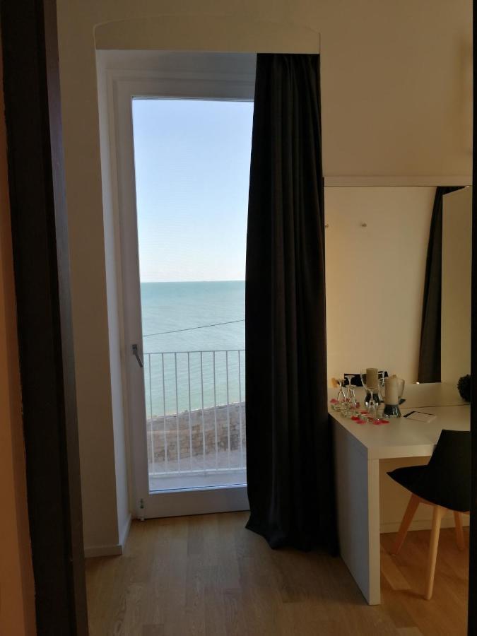 B&B Vistazzurra - Casa Saldarelli Giovinazzo Buitenkant foto